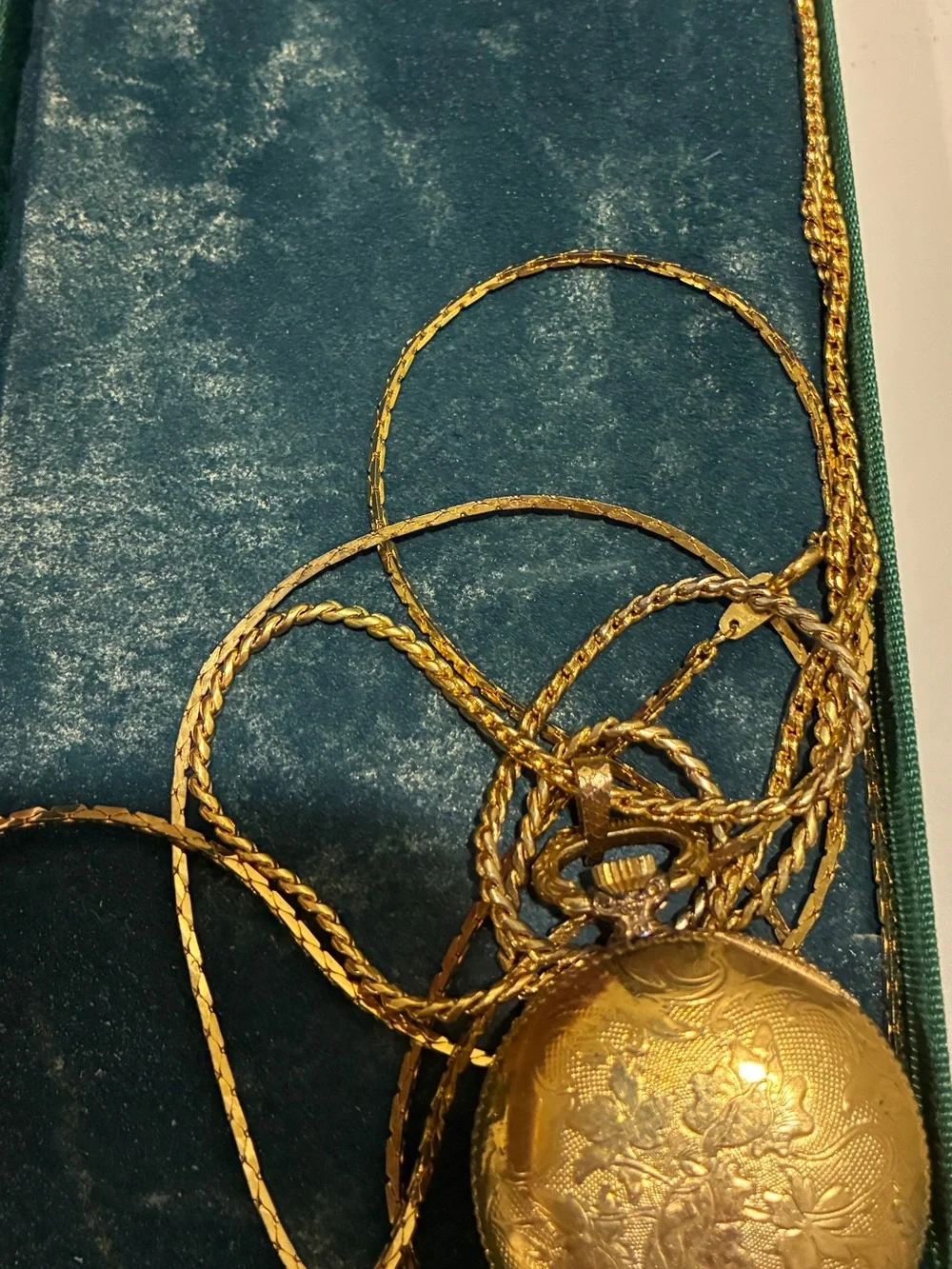 Vintage Gold Pocket Watch with Chain - Gold Tone